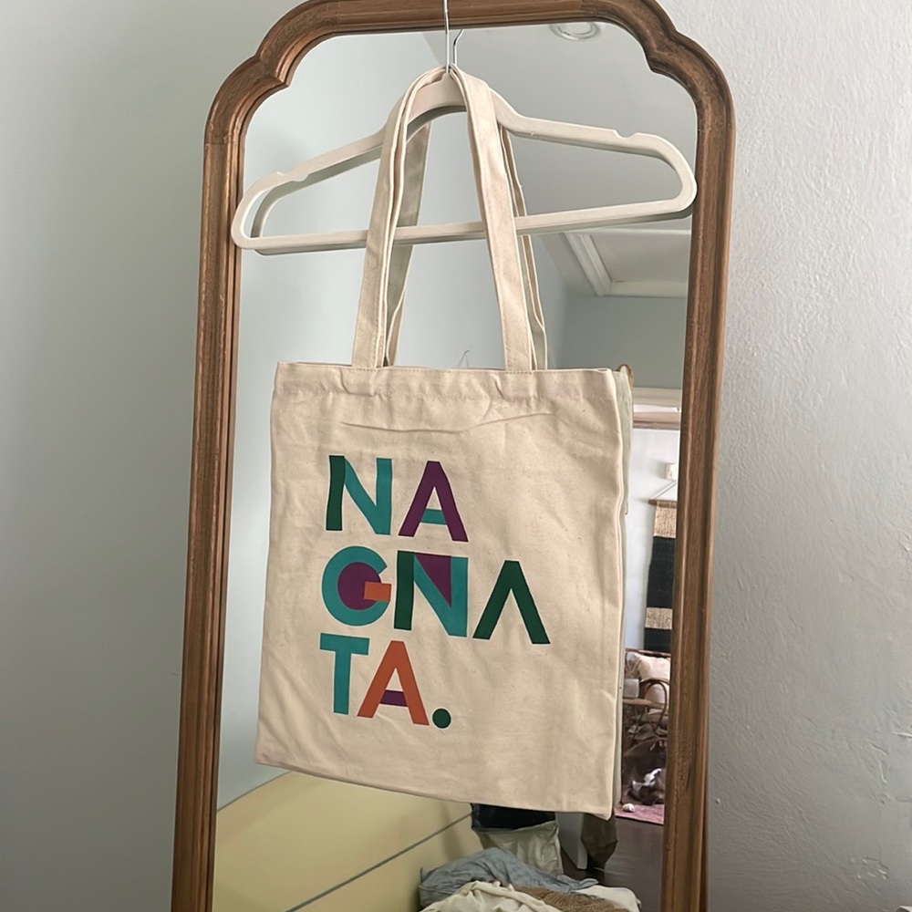 Nagnata tote